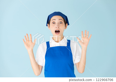 女人，兼職，兼職工作，圍裙，驚訝 122908706
