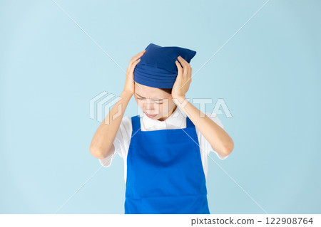 女人，兼職，兼職工作，圍裙，頭痛 122908764