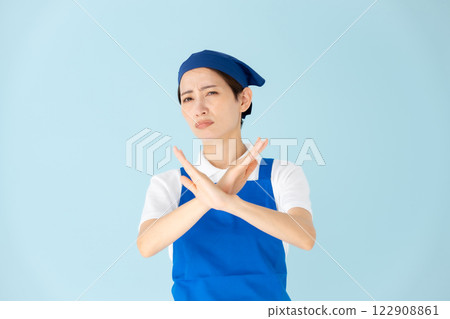 Woman, apron, part-time job, divorce 122908861