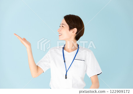 Woman, white coat, nurse, medical, hand-waving 122909172