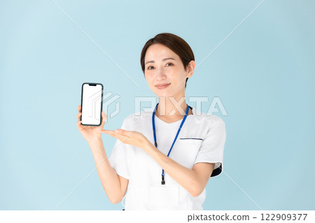 Woman, white coat, nurse, medical, smartphone Woman, white coat, nurse, medical, smartphone 122909377