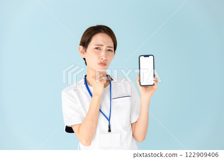 Woman, white coat, nurse, medical, smartphone, trouble 122909406