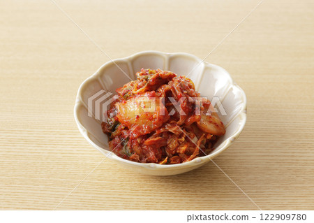 Korean spicy and delicious cabbage kimchi Korean spicy and delicious cabbage kimchi 122909780