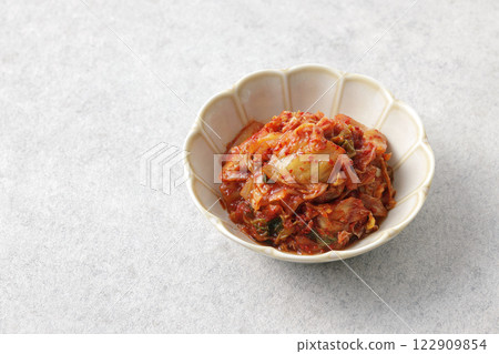 Korean spicy and delicious cabbage kimchi 122909854