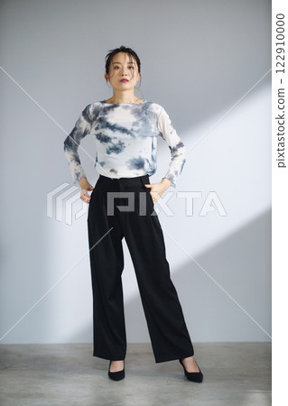 Beauty image of women in their twenties Beauty image of women in their twenties 122910000