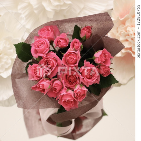 Rose Rose 122910755