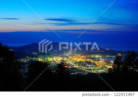 Night view of Otaru / Mount Kenashi Observatory, Otaru, Hokkaido Night view of Otaru / Mount Kenashi Observatory, Otaru, Hokkaido 122911967