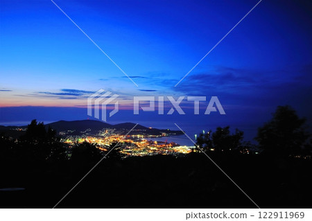 Night view of Otaru / Mount Kenashi Observatory, Otaru, Hokkaido 122911969