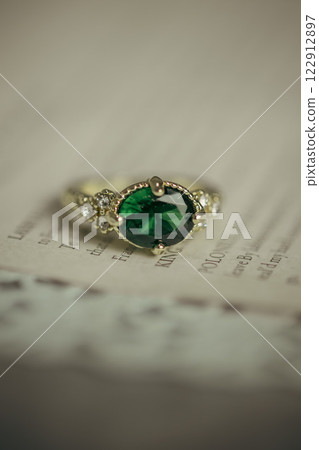 Nice accessories 122912897