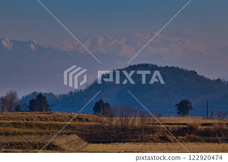 Late autumn of satoyama 122920474
