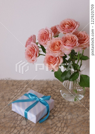 Pink roses and gifts 122920709