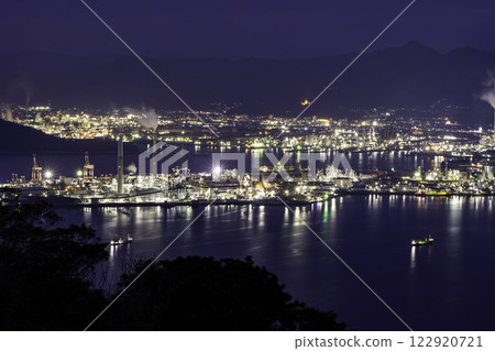 山口縣周南市德山晴海町工廠夜景 122920721