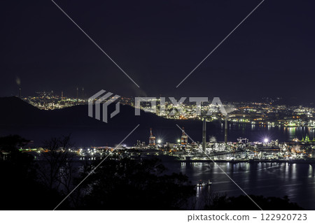 山口縣周南市德山晴海町工廠夜景 122920723