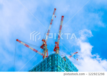 Tokyo cityscape in Japan on February 5th. View of the redevelopment project of Nihonbashi 1-chome. In a new era... = Reiwa 7 122921298