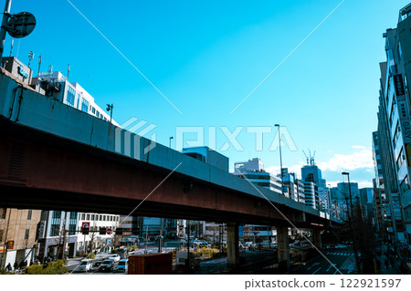 Tokyo cityscape Metropolitan Expressway around Iwamotocho intersection 2025.01 b-4 Light color 122921597