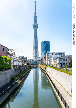 [Tokyo] Tokyo Skytree as seen from Kitajukken River 122921739