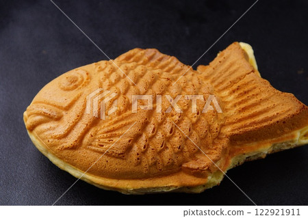 delicious sea bream delicious sea bream 122921911