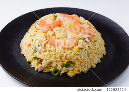 Shrimp fried rice 122922324
