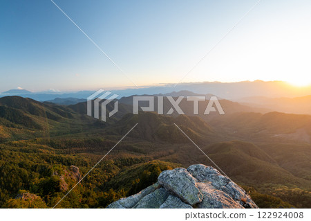 Mizugaki Mountain, Takami Rock and surrounding scenery 122924008