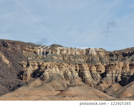 Beautiful landscape in the mountains 122925165