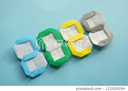 摺紙數字 2025 122926264