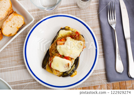 Eggplant with tomato, minced meat and cheese 122929274