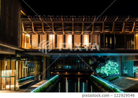 長崎縣立美術館照明[長崎市] 122929546