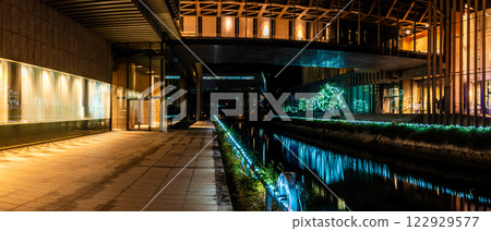 長崎縣立照明博物館全景[長崎市] 122929577