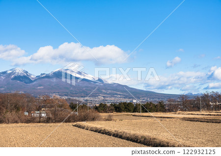 Snow-capped Mount Asama and the foothills [Nagano Prefecture] 122932125