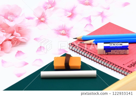 Spring/school entrance image 122933141