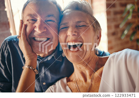 Happy senior couple, funny selfie portrait in retirement and embrace marriage lifestyle on Rome holiday. Woman show teeth with smile, comic man laugh at crazy joke and elderly wrinkles face together Happy senior couple, funny selfie portrait in retirement and embrace marriage lifestyle on Rome holiday. Woman show teeth with smile, comic man laugh at crazy joke and elderly wrinkles face together 122933471