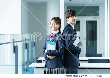 A high school student 122936199