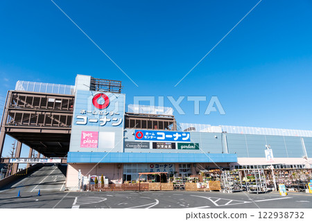 在三鷹港南店購物，晴朗的冬天天空，野崎，三鷹，東京 122938732