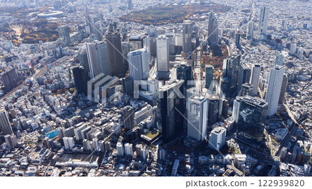 東京航拍無人機攝影新宿東京都政府大樓 122939820