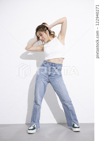可愛的女人跳舞 可愛的女人跳舞 122940271