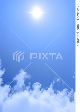 Summer sky sun and clouds Yokohama 122940578