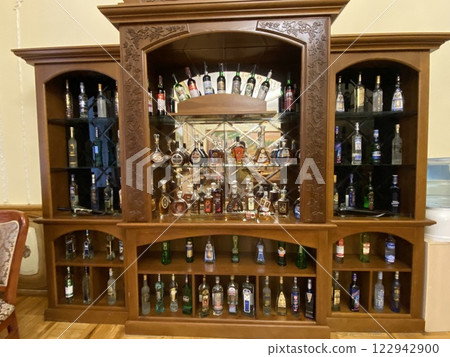 撒馬爾罕葡萄酒廠 122942900