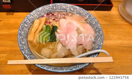 江戶川區松本的「川平鳀武店」的鹽味中華面 122943756