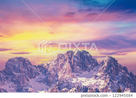 View of the Alps in Kranjska Gora at sunrise. The tops of the mountains are covered with snow. Triglav national park. Slovenia, Europe View of the Alps in Kranjska Gora at sunrise. The tops of the mountains are covered with snow. Triglav national park. Slovenia, Europe 122945084