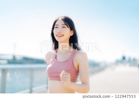 A young lad who jogs A young lad who jogs 122947553