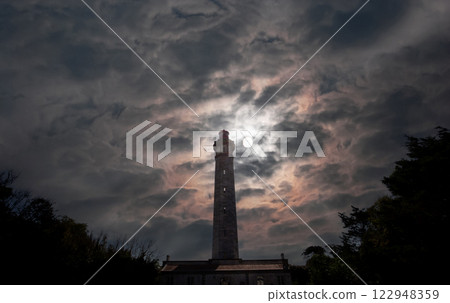 Phare des baleines, whale lighthouse, ile de Re island, france Phare des baleines, whale lighthouse, ile de Re island, france 122948359