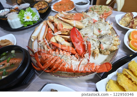 Korean seafood dishes. Korean king Crab and lobster 122950346
