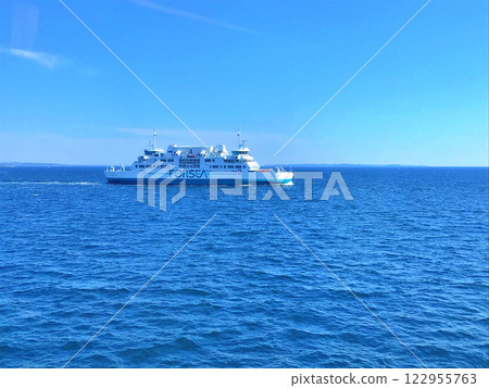 Passenger ferry for sailing along the route between port Helsingor and Helsinborg in Sweden. Helsinborg Passenger ferry for sailing along the route between port Helsingor and Helsinborg in Sweden. Helsinborg 122955763