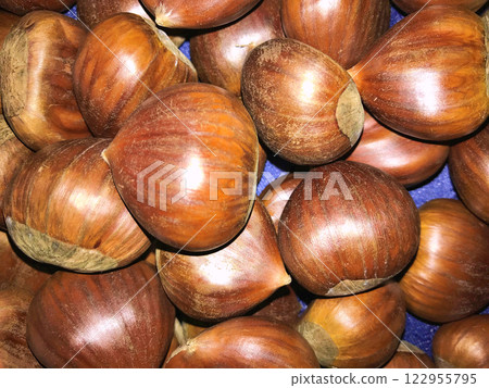 Chesnuts 122955795