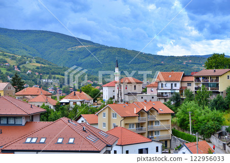 Travnik Travnik 122956033