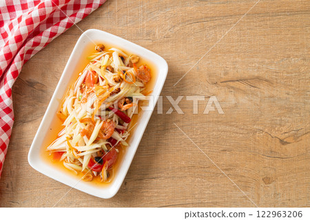Som Tum - Spicy papaya salad Som Tum - Spicy papaya salad 122963206