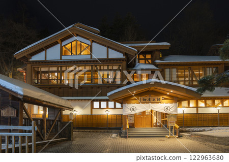 Night view of Shirahata spring and Gozanoyu in Kusatsu Onsen Night view of Shirahata spring and Gozanoyu in Kusatsu Onsen 122963680