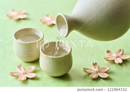 賞酒賞櫻圖片 賞酒賞櫻圖片 122964332