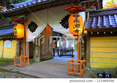 秋天的永源寺（東近江市正門） 122966096