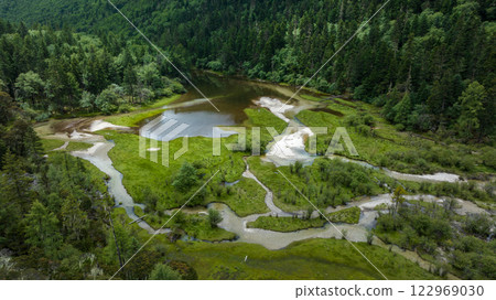 Aerial view of beautiful forest mountain landscape 122969030